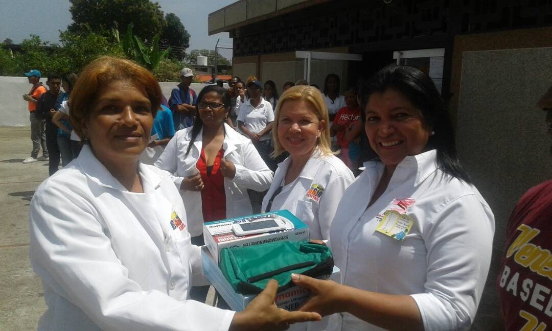 Gobernación de Miranda entregó insumos a maternidad de Mamporal