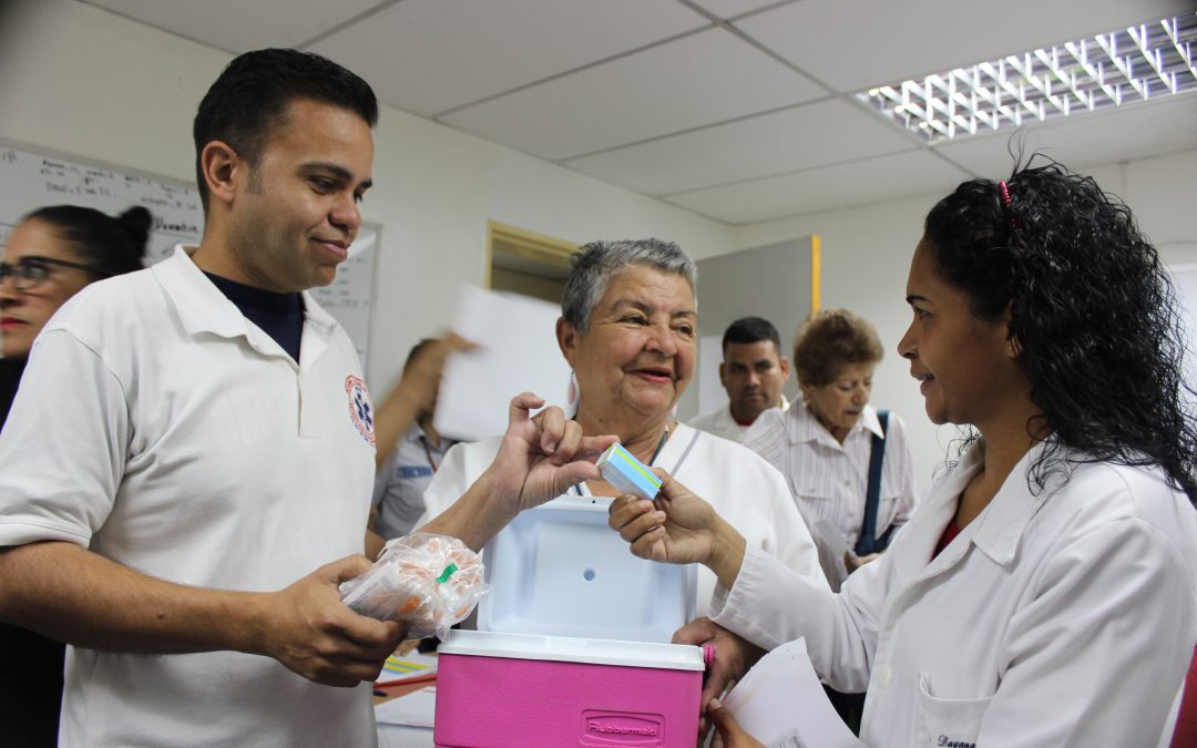 Entregaron insulina a pacientes diabéticos