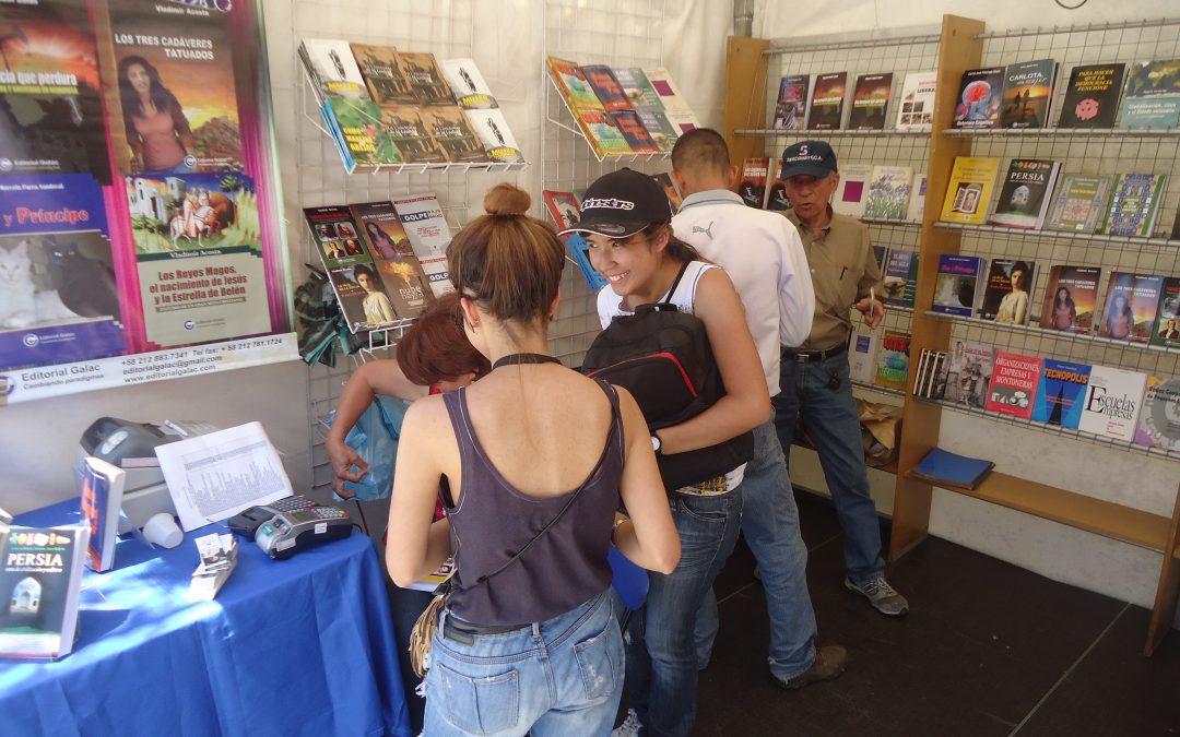 Completa programación disfrutan asistentes a la Filven Miranda 2018