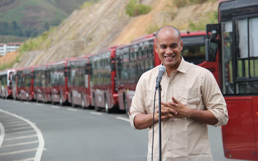 Ejecutivo regional creará empresa de transporte