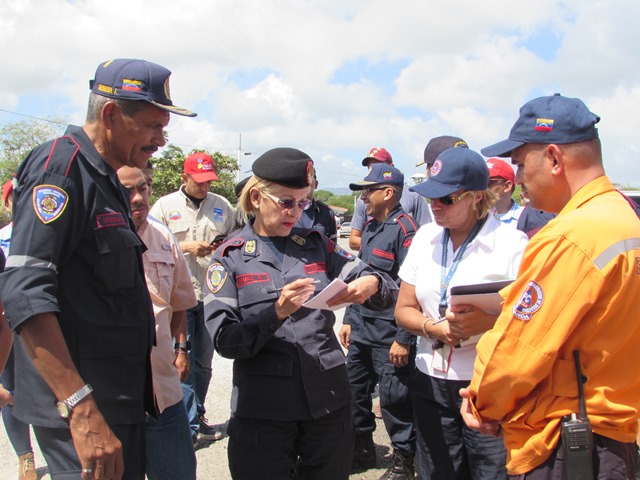 Viceministra de Gestión de Riegos y PC supervisó dispositivo de seguridad en Higuerote