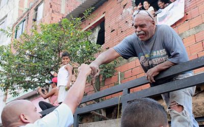 La solidaridad, la ternura de los pueblos