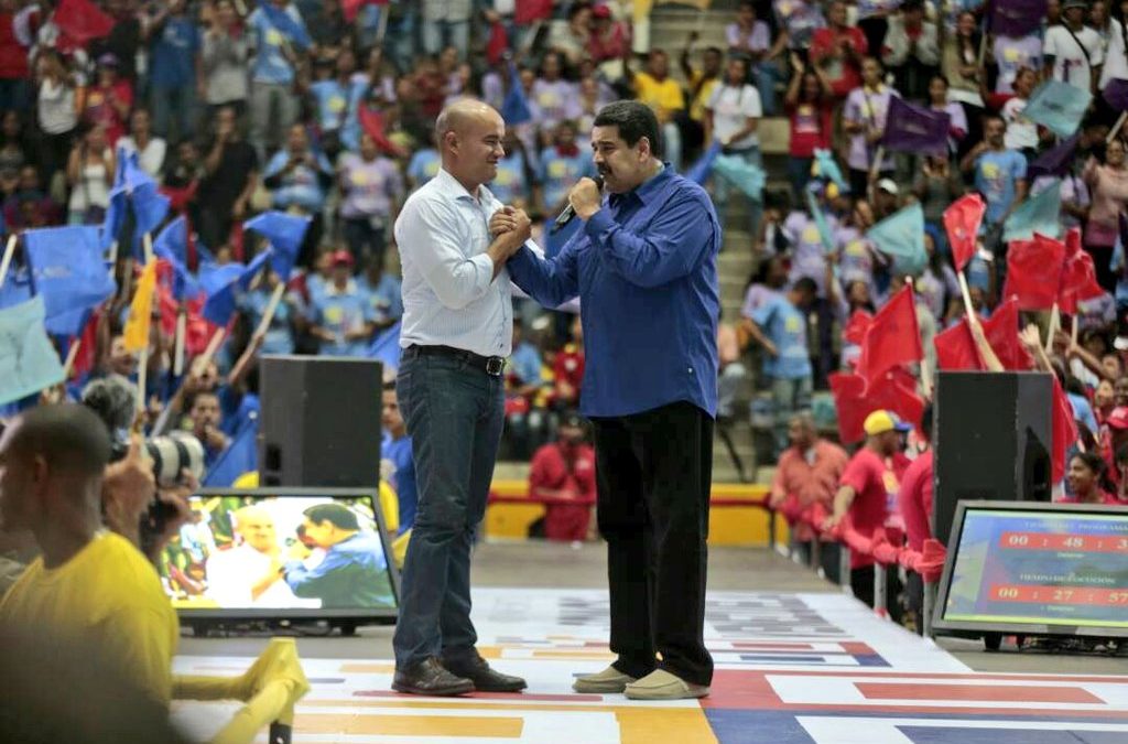 3 razones para apoyar a Maduro