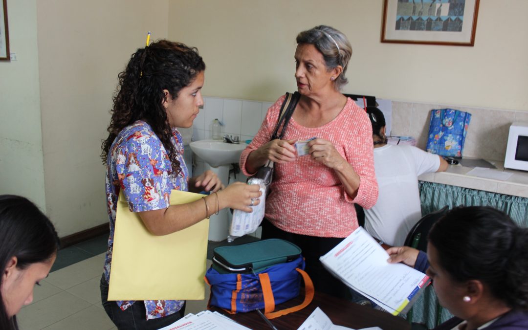 Salud Miranda entrega  insulina a pacientes con diabetes tipo 1