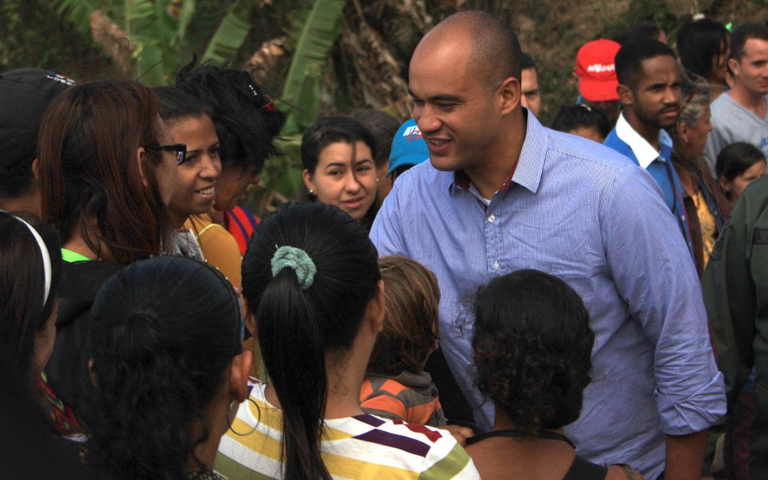 Familias de Laguneta de Montaña agradecen la entrega de viviendas dignas
