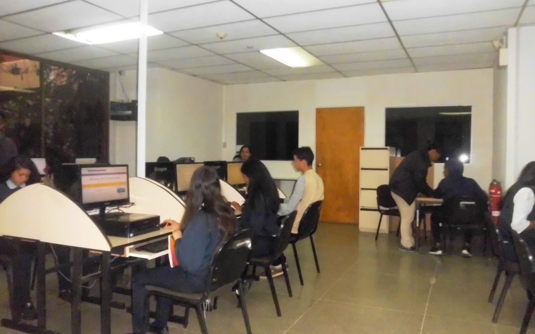 Niños de Los Teques conocen el mundo tecnológico