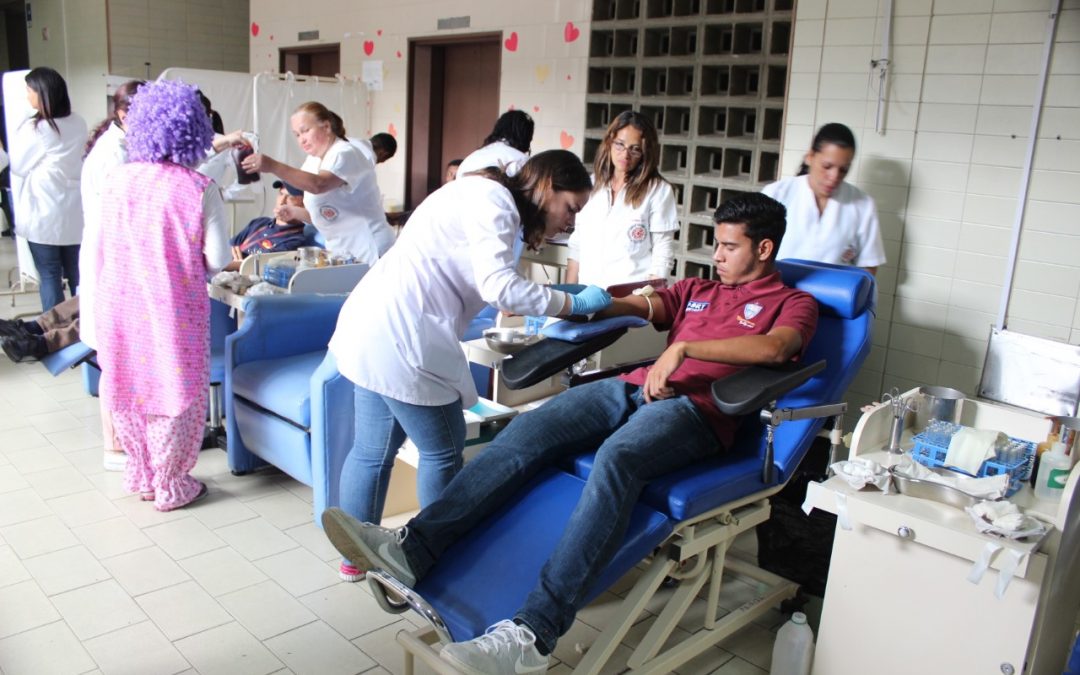 Más de 100 personas donaron sangre en jornada voluntaria del Victorino  