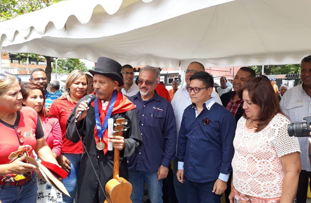 Parlamento de Miranda rindió homenaje a la Parranda de San Pedro