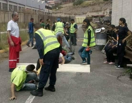 Bomberos mirandinos buscan minimizar riesgos en empresas y comunidades