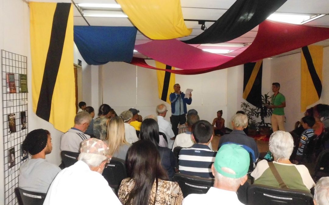 Biblioteca Cecilio Acosta subió el telón