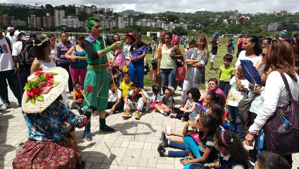 Tres mil niños mirandinos disfrutaron de su día en el parque Simón Bolívar