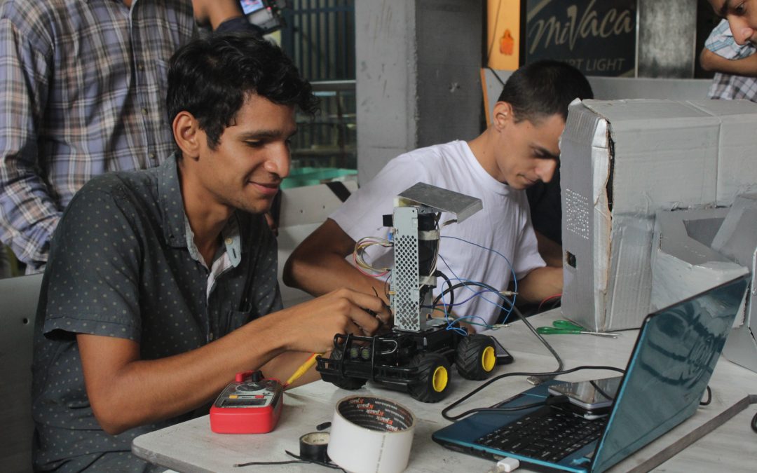 Impulsarán proyectos científicos expuestos en VII Feria Tecnológica de la Unexpo