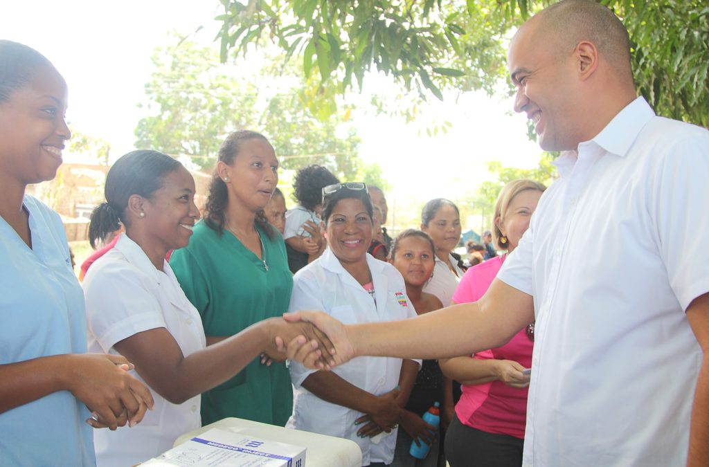 Activarán 147 empresas productoras de uniformes y cuadernos para niños mirandinos