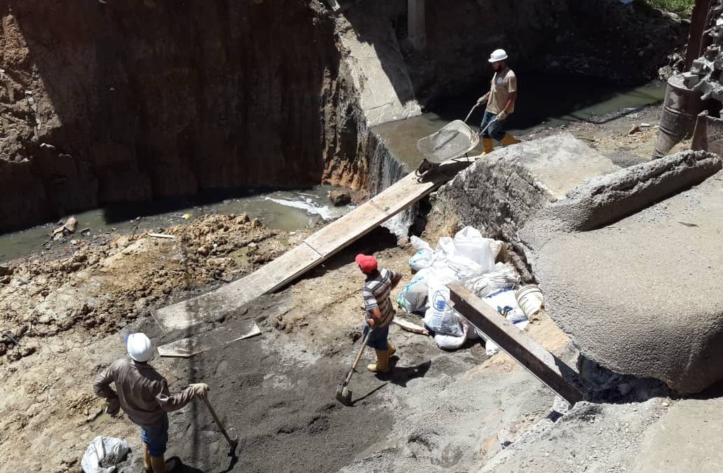 Continúan trabajos de reconstrucción del Puente Cuatricentenario en Guatire