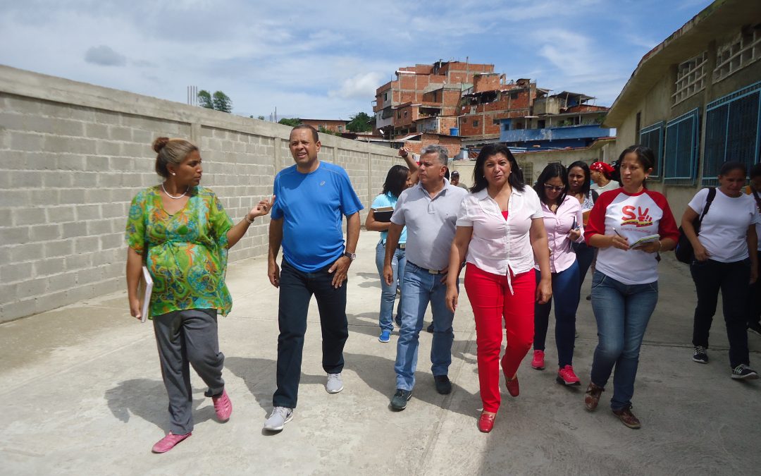 Más de mil niños son beneficiados con rehabilitación de las escuelas