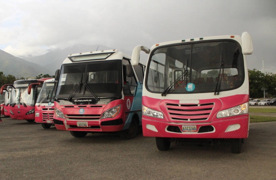 Activados 16 nuevos autobuses de TransMiranda