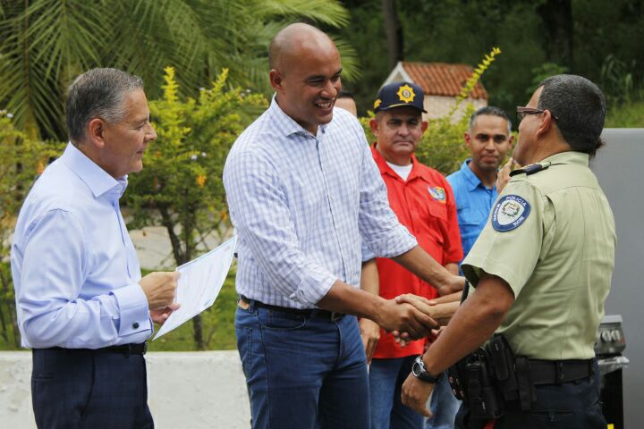 Policía del municipio Sucre recibió reconocimientos por su desempeño