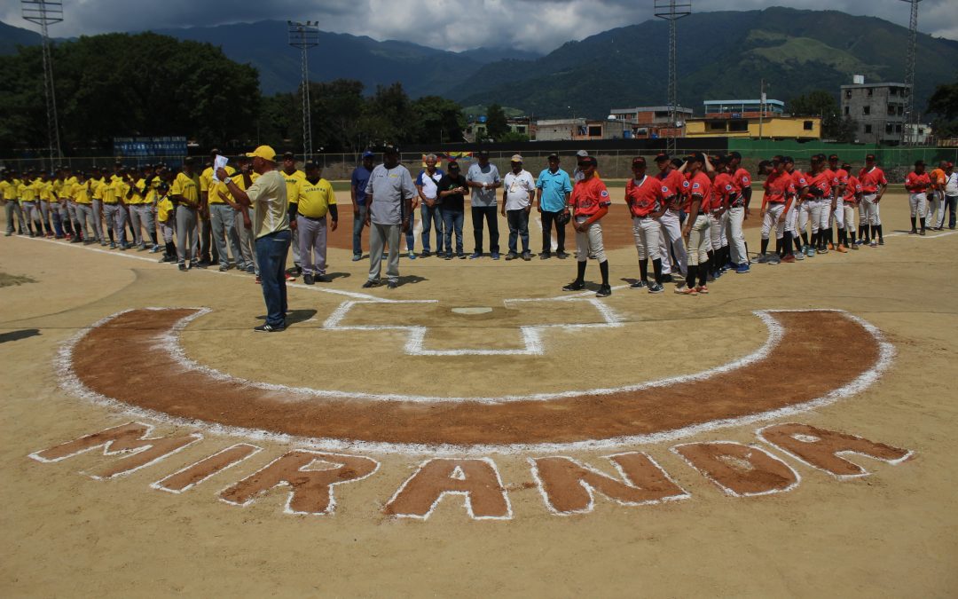 Inaugurado Campeonato de Béisbol Juvenil en Guatire