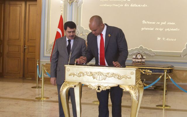 Gobiernos de Miranda y Estambul designan comisión para atender relaciones bilaterales