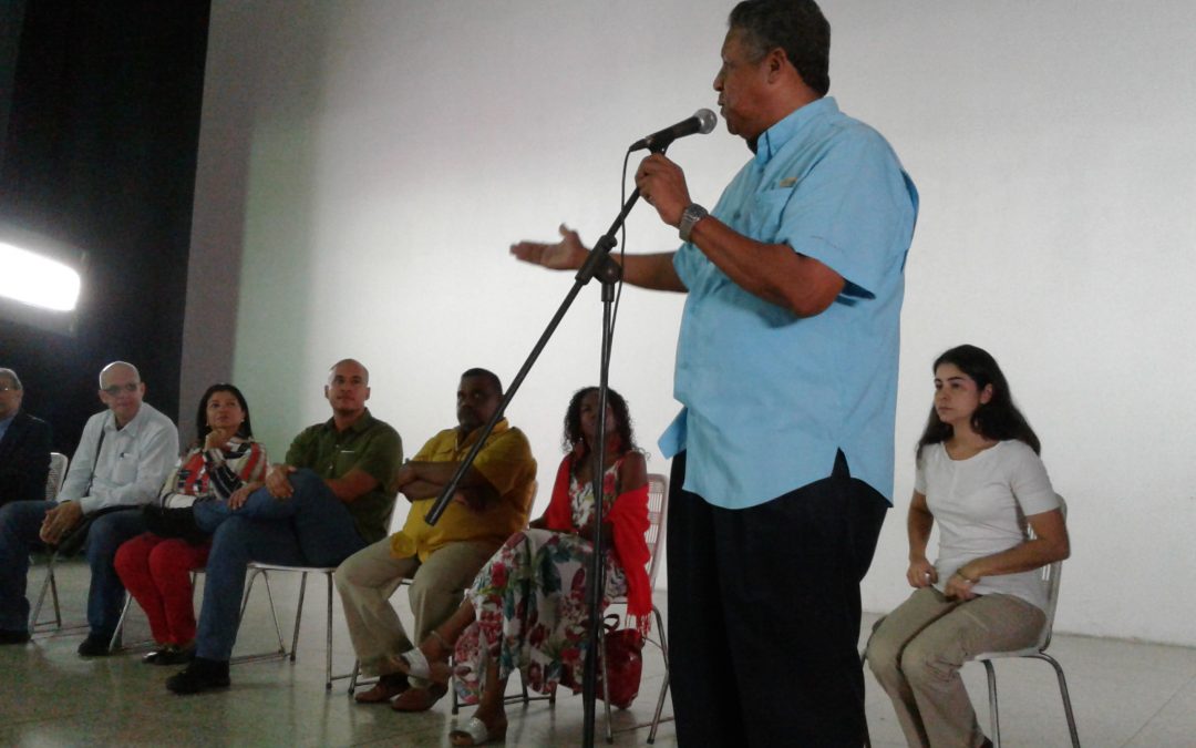 Gobernador Héctor Rodríguez ratificó compromiso con cultores mirandinos