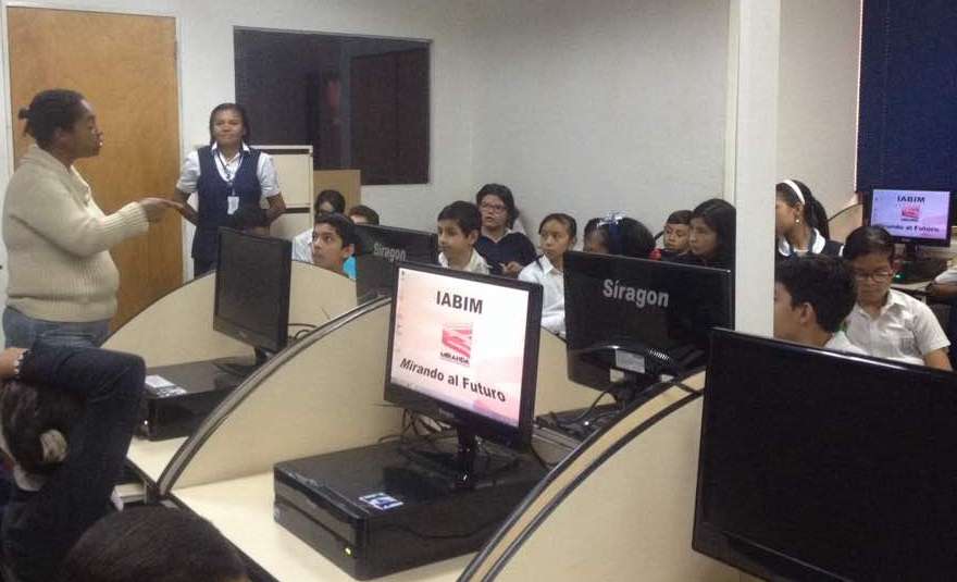 Estudiantes de la UEP Jesús María Sifontes conocieron el mundo tecnológico