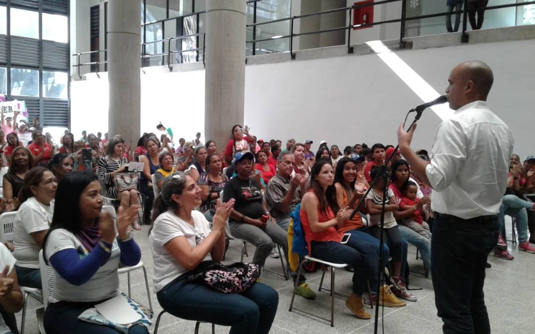 Realizado encuentro con Movimiento de Mujeres del estado Miranda