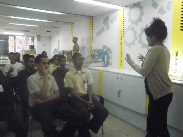 Biblioteca Central Cecilio Acosta celebró Día Nacional de Prevención del Embarazo en Adolescentes