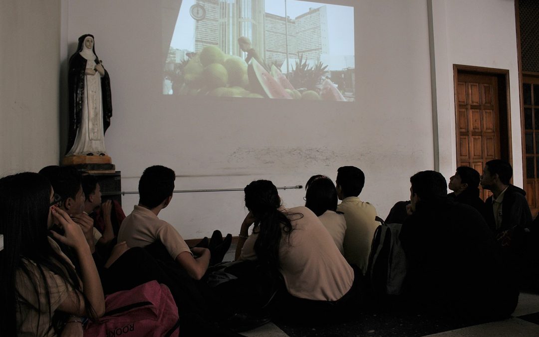 Celebraron Día del Cine Nacional con proyección de película Parque Central