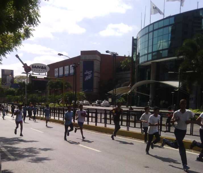 Realizada carrera 5K para conmemorar natalicio de Francisco de Miranda