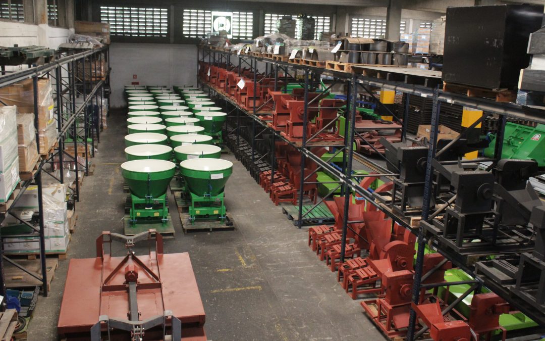 En Araira se innova y construyen equipos para el desarrollo agrícola del país