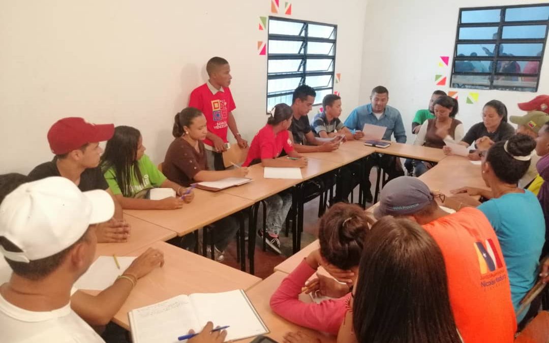 Juventud mirandina realizó aportes en jornada nacional de consulta