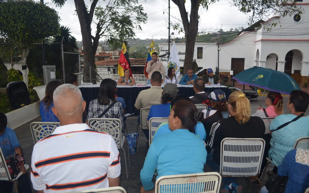 Vecinos de Carrizal presentaron propuestas para mejorar servicios básicos