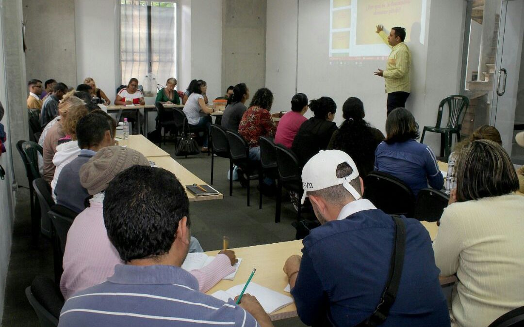 Ruta del Emprendimiento organizó encuentro informativo en Urdaneta