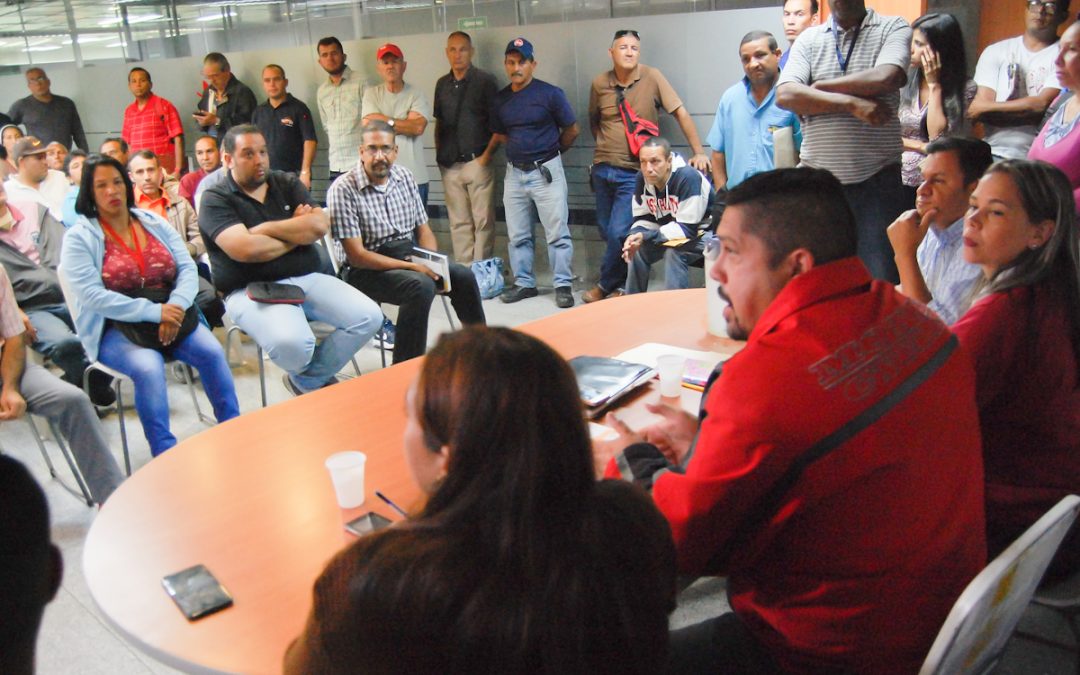 Inicia actualización de datos de taxistas de Miranda