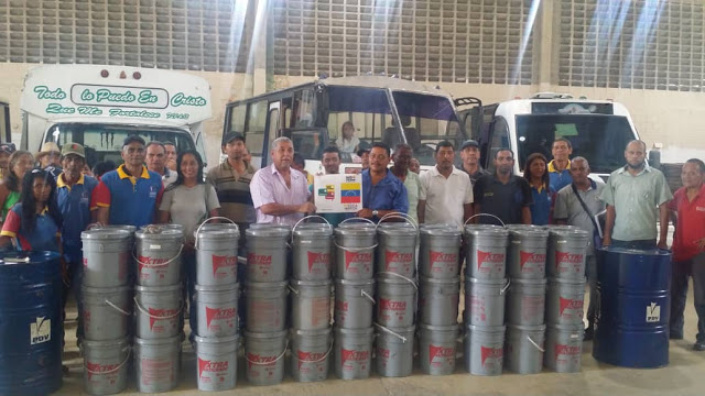 Transportistas de Tomás Lander recibieron más de 800 litros de lubricantes