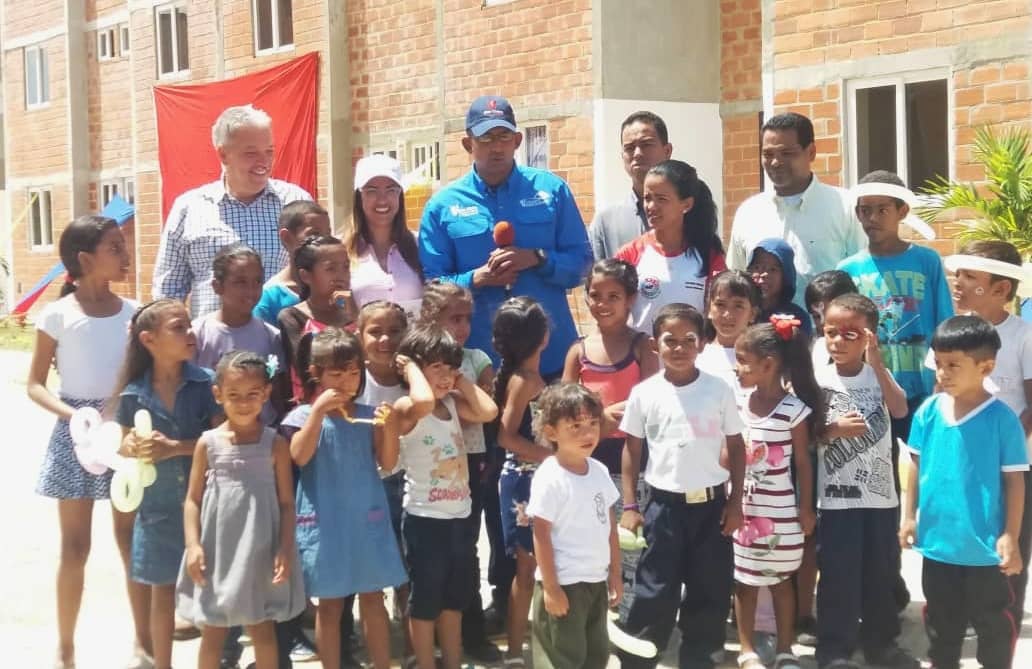 30 familias de Valles del Tuy recibieron sus viviendas