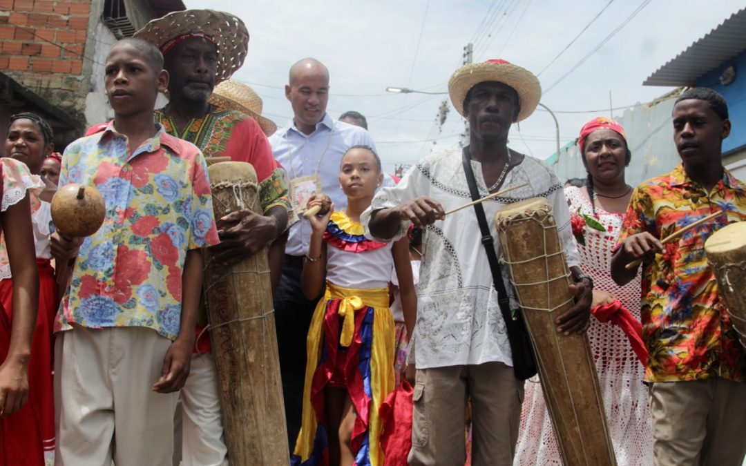 Senegal mostró la magia de sus tambores en Brión