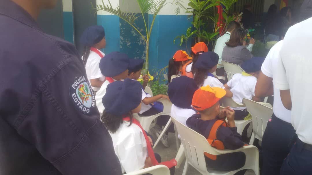La prevención y seguridad escolar se instaló en las escuelas de Miranda