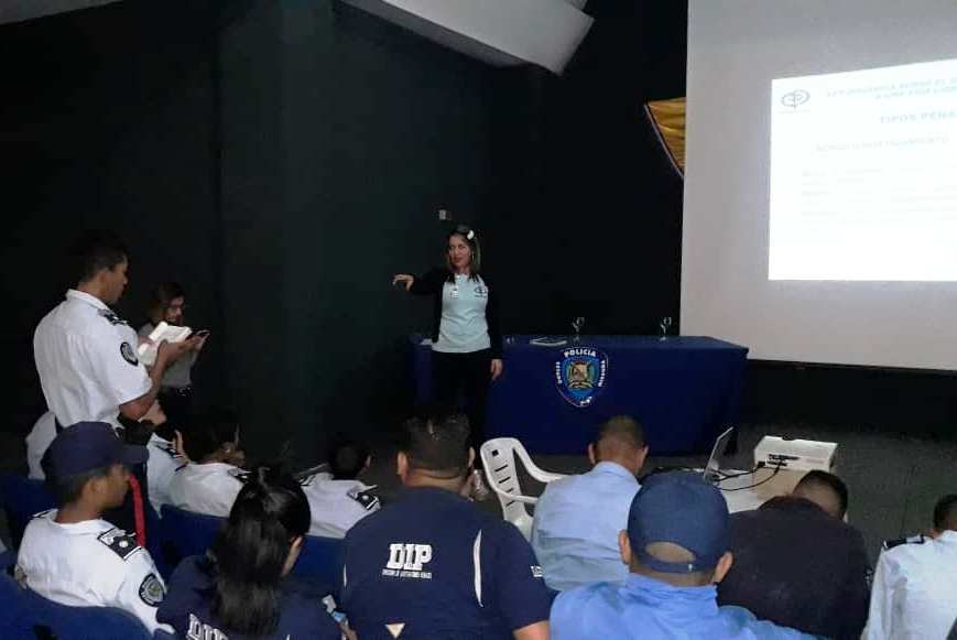 Policía de Miranda organizó cine foro en conmemoración al Día de la Eliminación de la Violencia Contra la Mujer