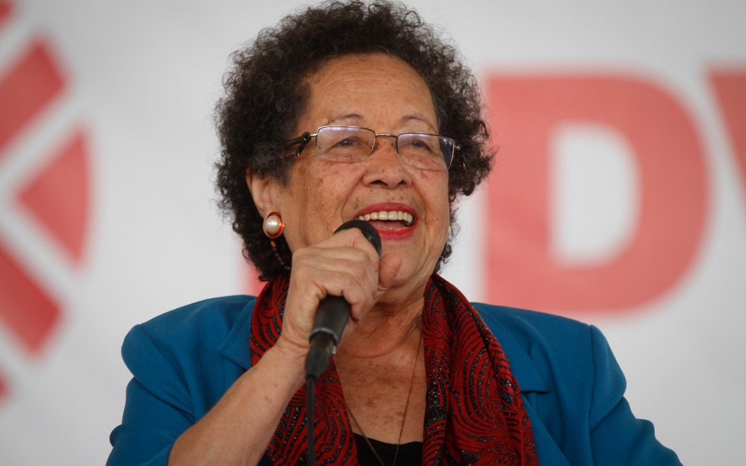 María León: El socialismo feminista es la revolución del siglo XXI