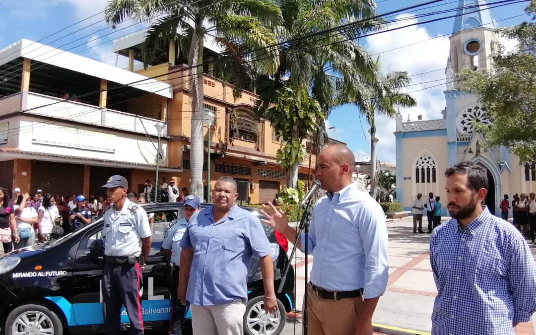 Entregadas patrullas a municipios barloventeños de Páez y Andrés Bello