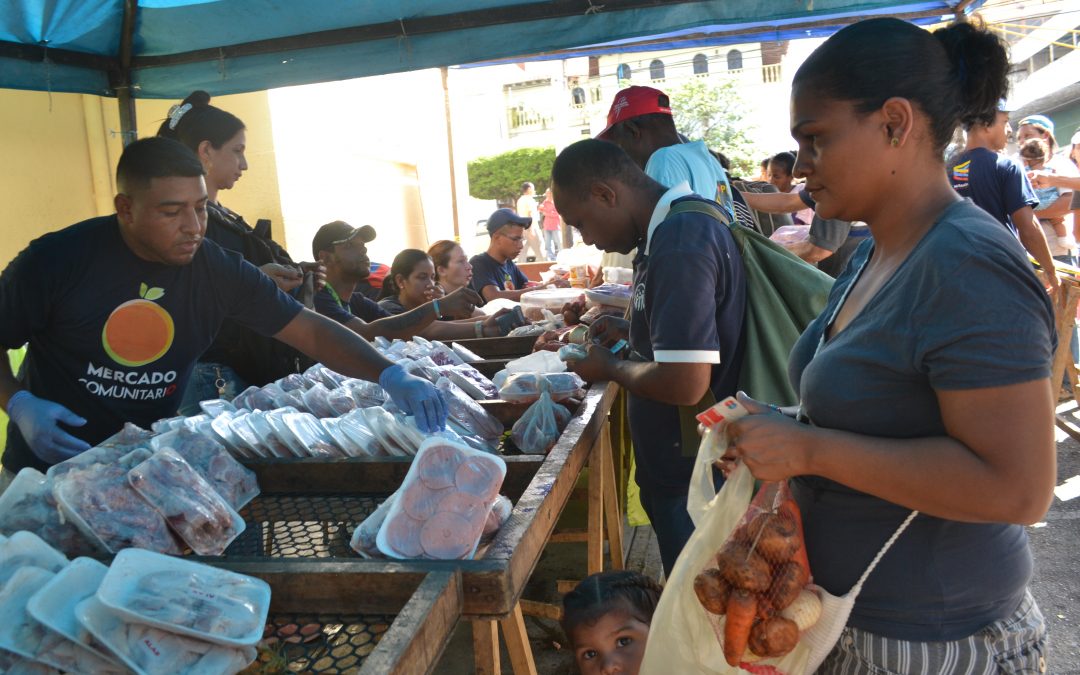 Mercado Comunitario distribuyó cinco toneladas de alimentos en Tomás Lander
