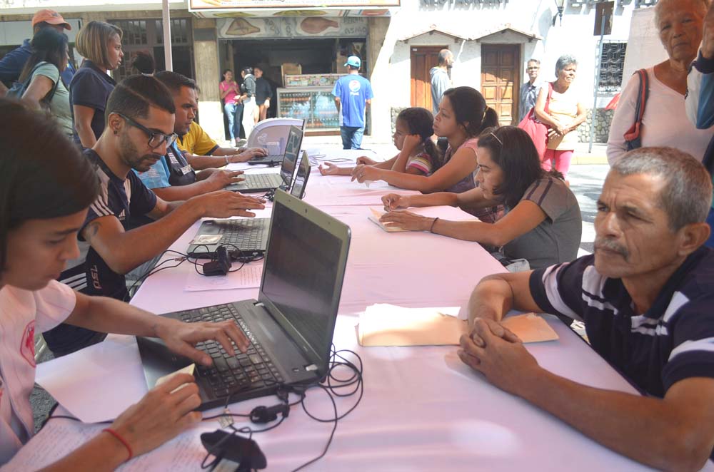 Realizada en Los Teques jornada de atención social por Día Internacional de Discapacidad