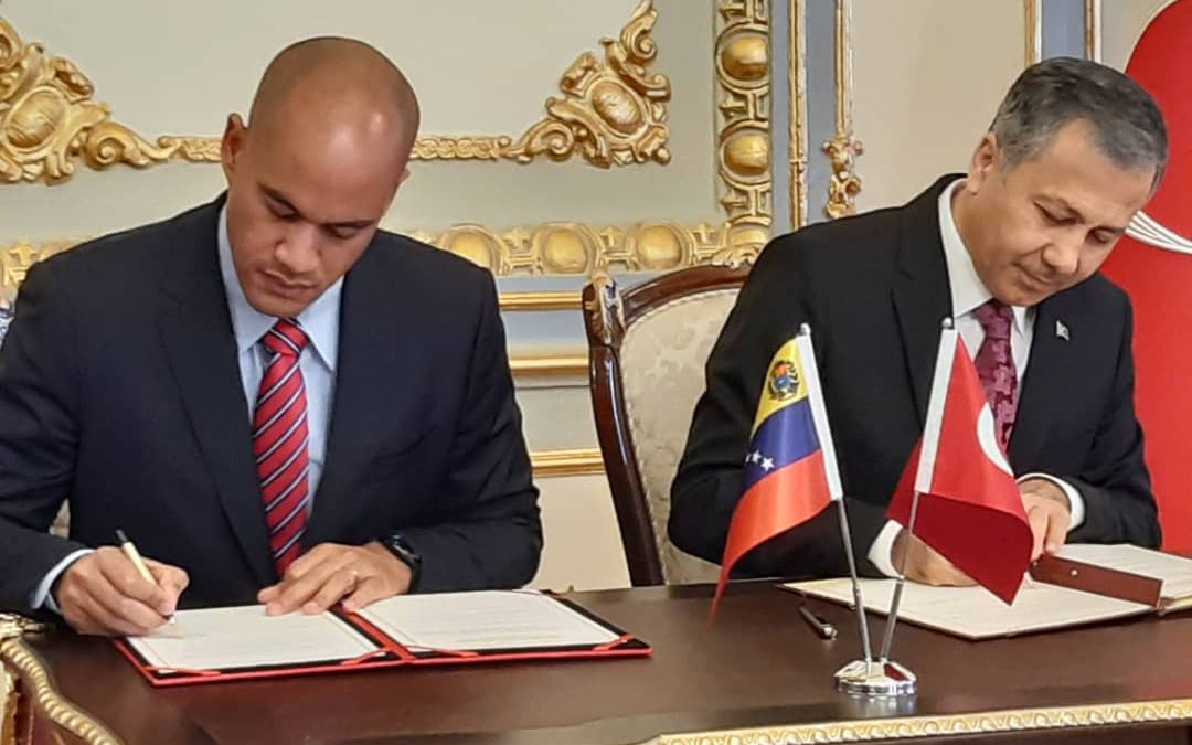 Suscrito Acuerdo de Hermanamiento entre Gobernaciones de Miranda y Estambul
