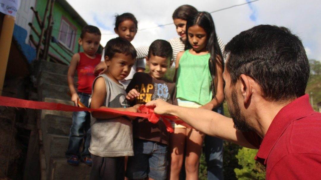 Alcaldía de Carrizal entregó obras públicas en comunidades Francisco de Miranda y Los Vecinos