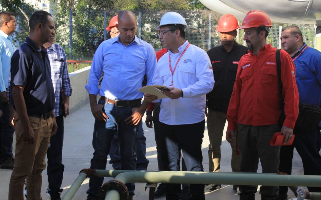 Supervisan trabajos de rehabilitación de planta de gas Jefa Apacuana