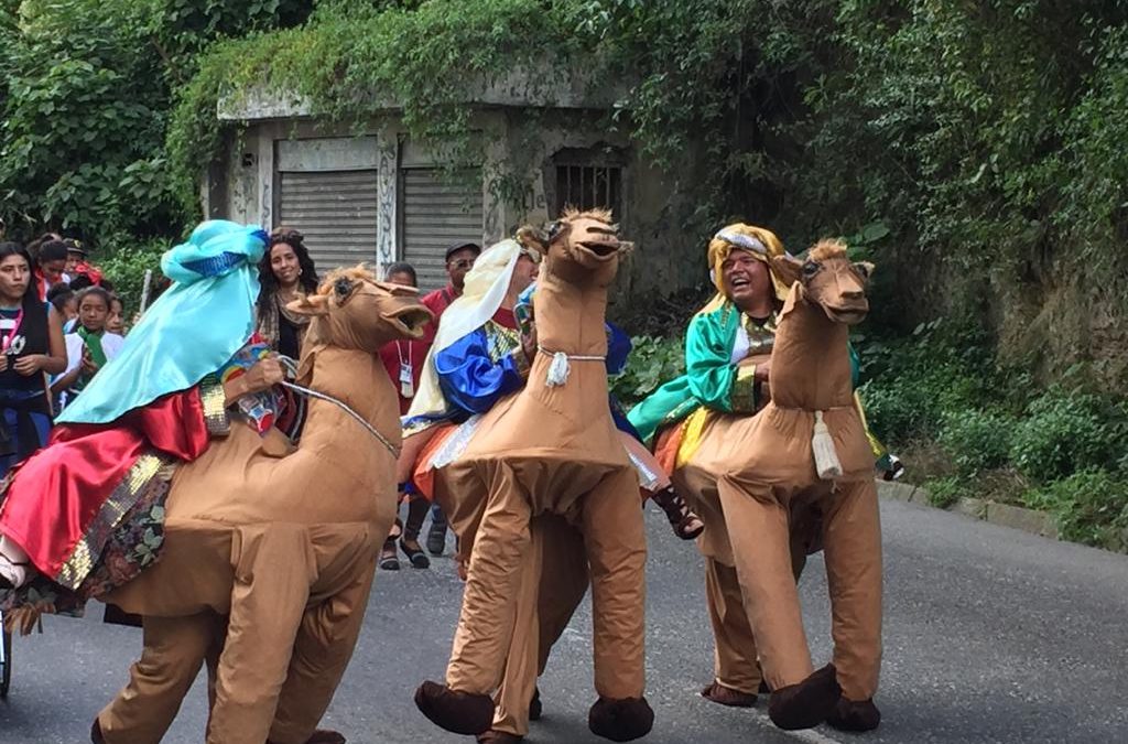 Carrizal se llenó de magia con la llegada de los Reyes Magos