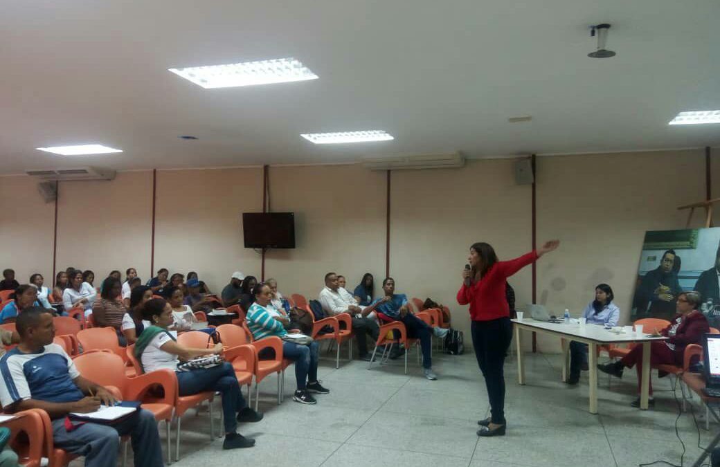 Gobiernos Comunitarios consolidan políticas gubernamentales