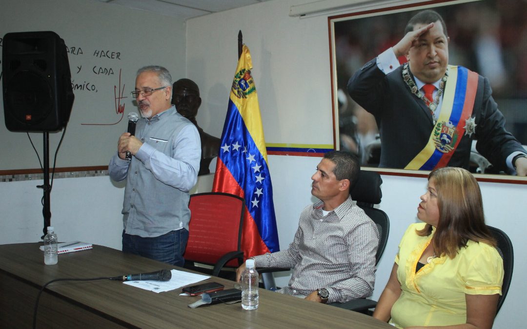 Concejales de Plaza promulgan decreto para promoción de Gobiernos Comunitarios