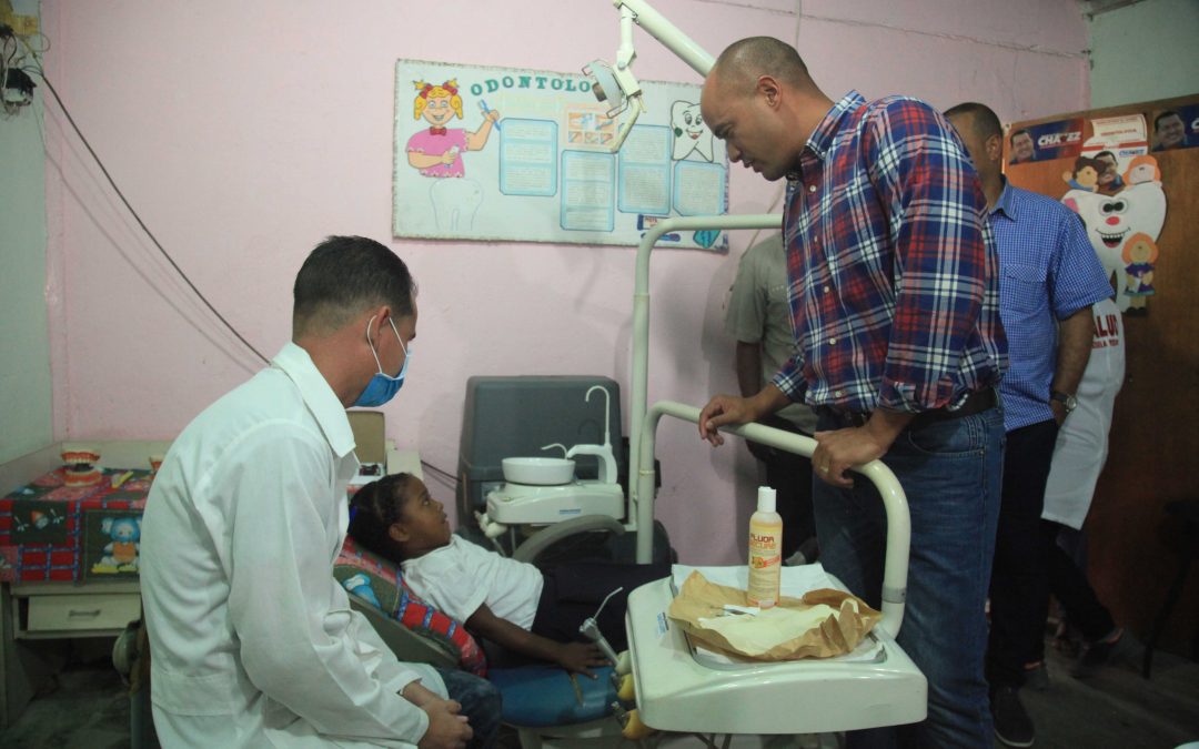 Salud Va a la Escuela inició atención odontológica